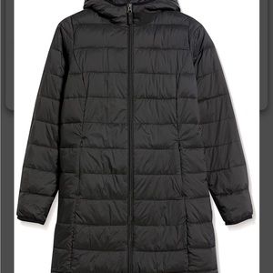 Lightweight long sleeve puffer jacket